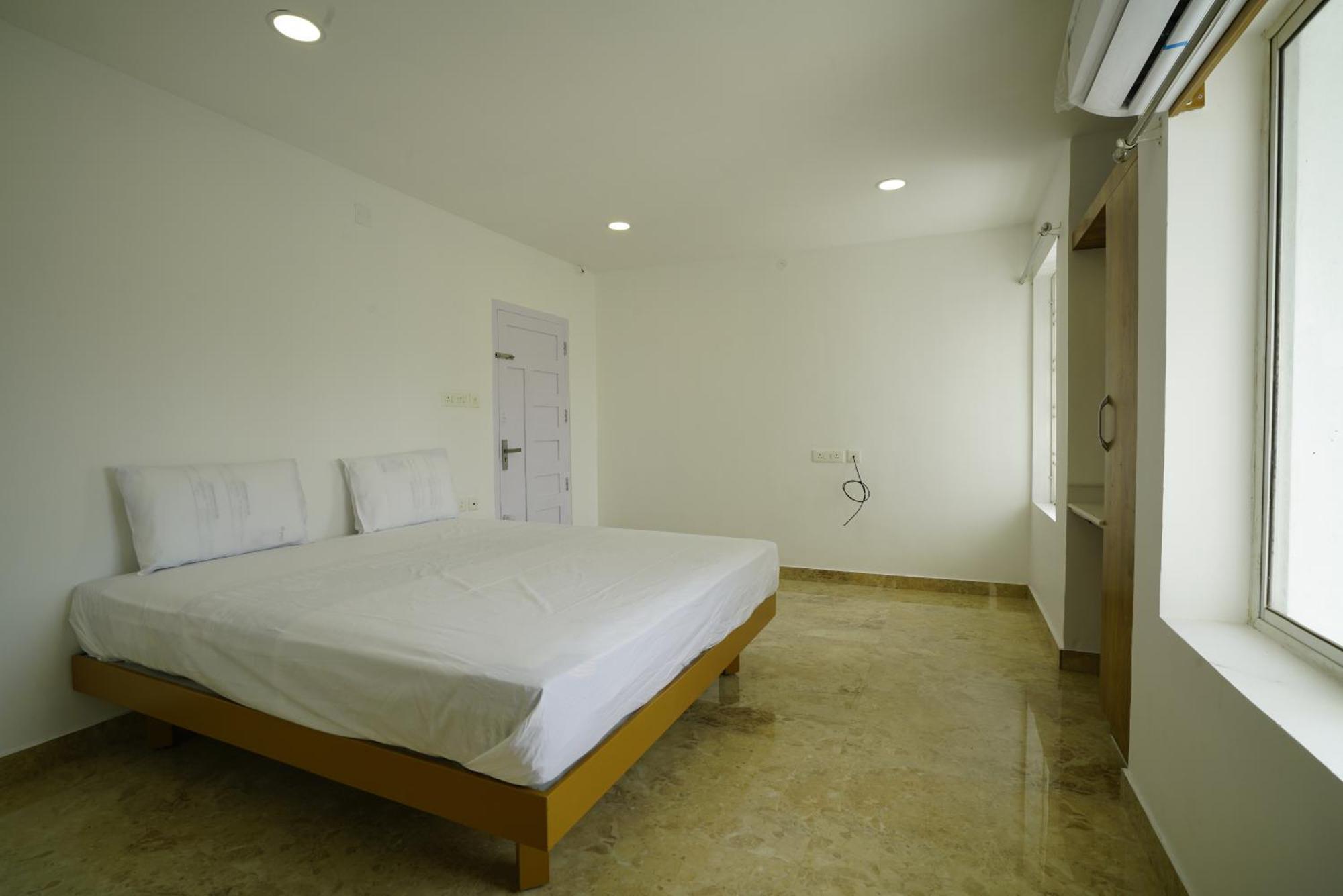 Hotel Quilon Residency Kundara à Perumanseri Extérieur photo