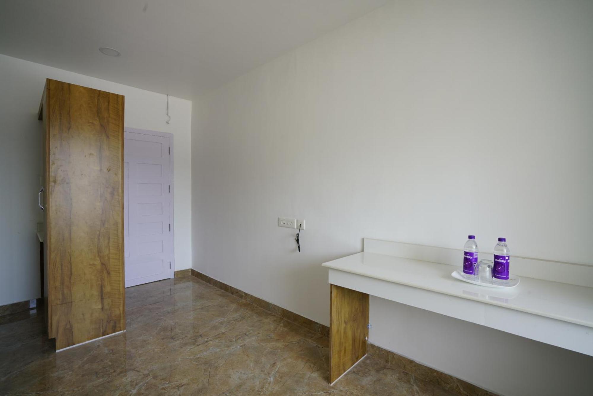 Hotel Quilon Residency Kundara à Perumanseri Extérieur photo